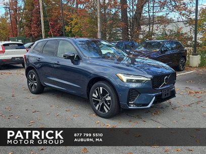 New 2026 Volvo XC60 B5 Plus w/ Protection Package Premier