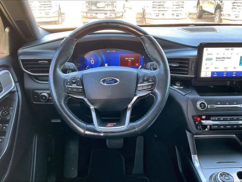 Used 2020 Ford Explorer ST image 5