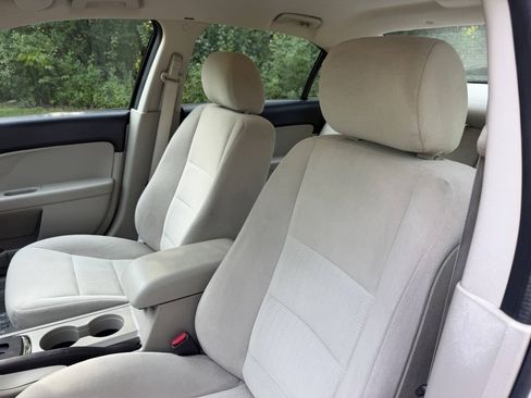 Used 2008 Ford Fusion S FWD image 10