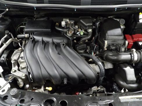 Used 2017 Nissan Versa SV FWD image 14