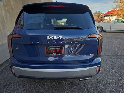 Used 2024 Kia Telluride SX Prestige image 9