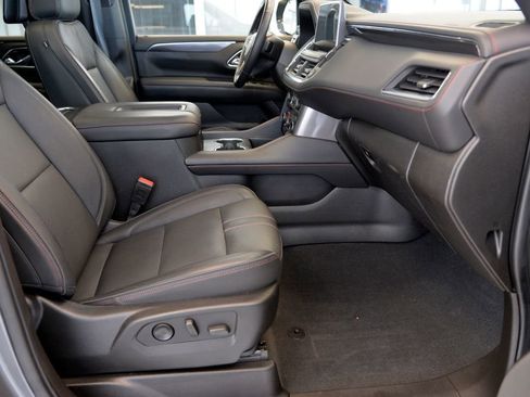 Used 2021 Chevrolet Tahoe RST w/ Luxury Package image 32