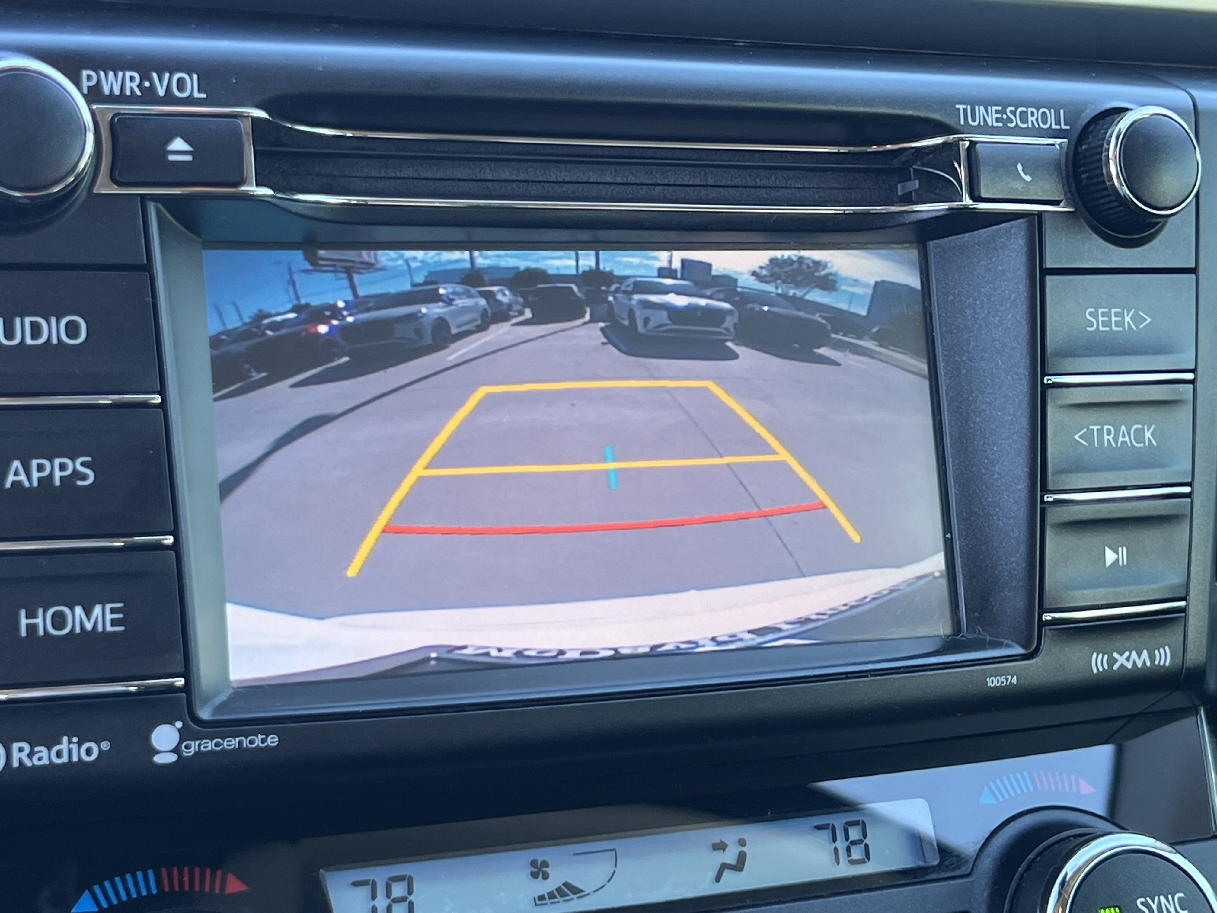 Used 2018 Toyota RAV4 XLE w/ Plus Extra Value Package FWD image 24