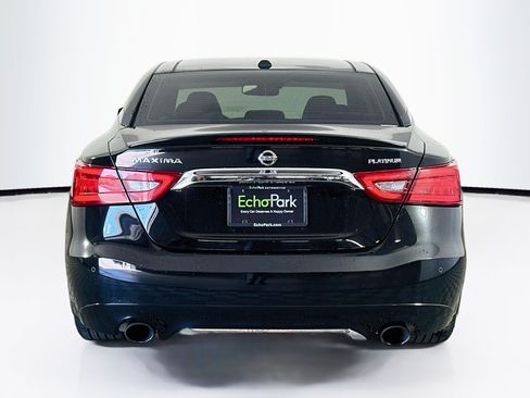 Used 2017 Nissan Maxima Platinum w/ Medallion Package FWD image 7