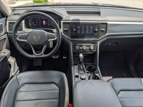 Used 2022 Volkswagen Atlas SEL Premium AWD/4WD image 11