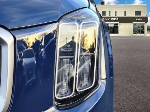 Used 2024 Kia Telluride S w/ S Sunroof Package image 10