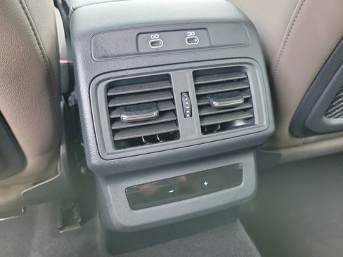 Used 2025 Audi Q5 Premium Plus w/ Premium Plus image 15