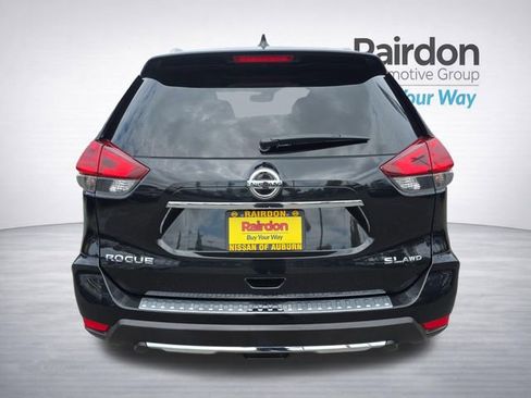 Used 2018 Nissan Rogue SL w/ Premium Package AWD/4WD image 6