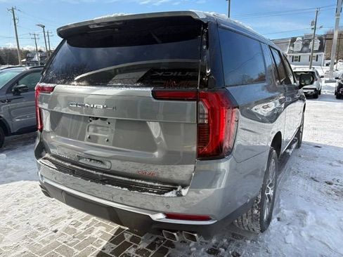 New 2026 GMC Yukon XL Denali image 8