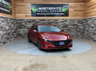 Used 2023 Hyundai Elantra SEL video 2