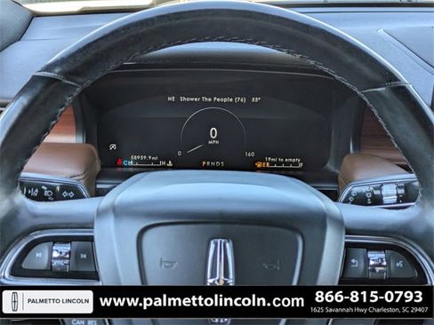 Used 2022 Lincoln Nautilus Reserve image 28