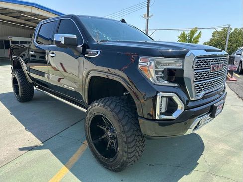 Used 2019 GMC Sierra 1500 Denali w/ Denali Ultimate Package AWD/4WD image 5
