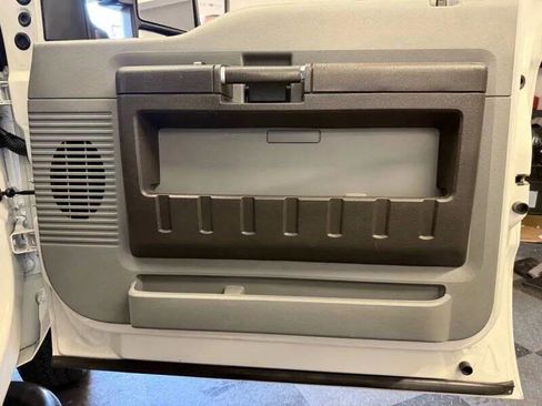 Used 2012 Ford F350 XL w/ PWR Equipment Group image 15