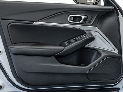 New 2026 Acura Integra Base image 9