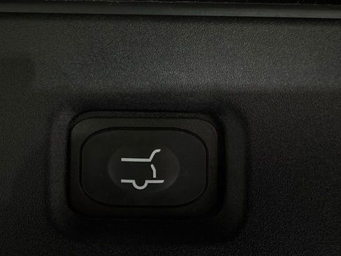 New 2026 Ford Expedition Active image 7