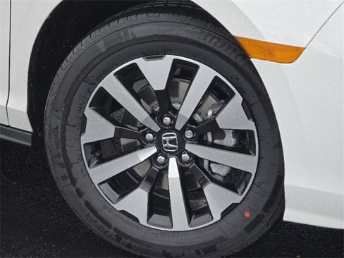 New 2026 Honda Odyssey EX-L image 2