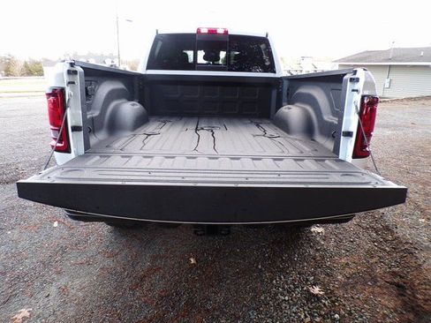 New 2026 RAM 2500 Tradesman AWD/4WD image 7