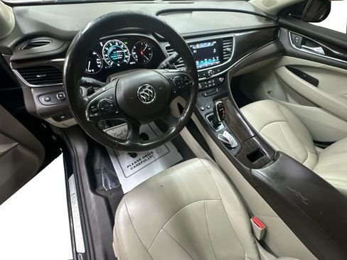 Used 2017 Buick LaCrosse Preferred image 31