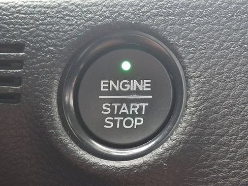 Used 2019 Ford Ranger Lariat w/ Equipment Group 501A Mid AWD/4WD image 24