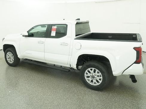 New 2026 Toyota Tacoma SR5 image 30