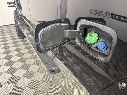 Used 2017 Ford F250 Platinum w/ Platinum Ultimate Package image 13