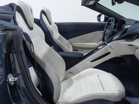 Used 2025 Ferrari Roma Spider image 65