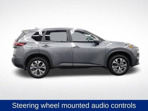 Used 2023 Nissan Rogue SV image 12