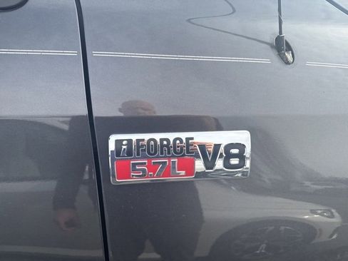 Used 2011 Toyota Tundra Limited image 9