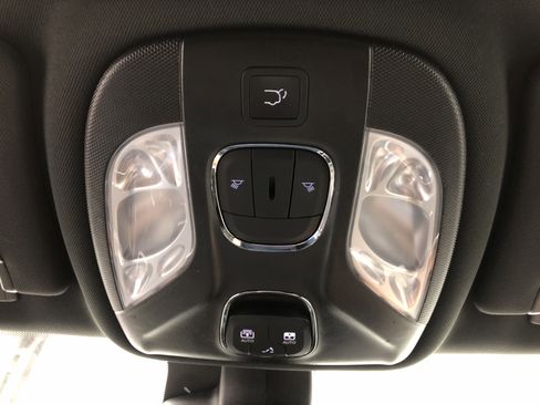 Certified 2024 Jeep Compass Limited w/ Elite Group image 22