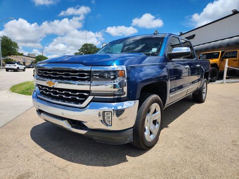 Used 2017 Chevrolet Silverado 1500 LTZ w/ Sport Package RWD image 2