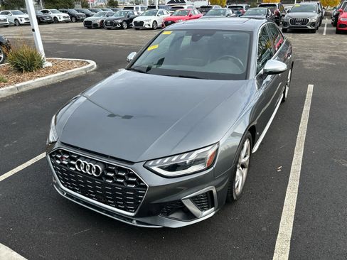Used 2022 Audi S4 Premium Plus image 2