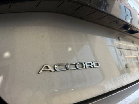 Used 2024 Honda Accord Touring image 30