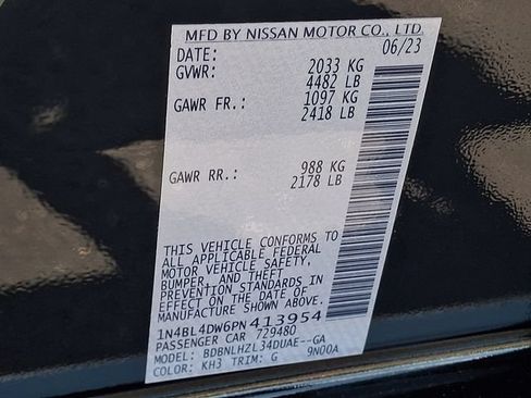 Used 2023 Nissan Altima 2.5 SV w/ SV Premium Package AWD/4WD image 29