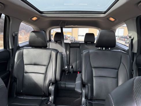 Used 2020 Honda Pilot Elite image 21