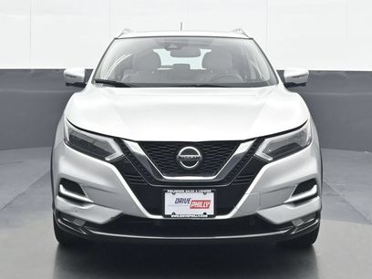 Used 2021 Nissan Rogue Sport SL w/ Premium Package