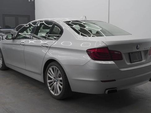 Used 2011 BMW 550i Sedan image 7