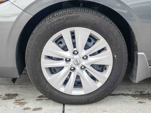 Used 2024 Nissan Sentra S image 11