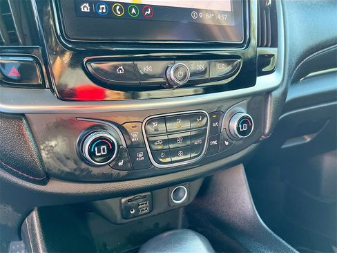 Used 2022 Chevrolet Traverse RS w/ LPO, Floor Liner Package image 15