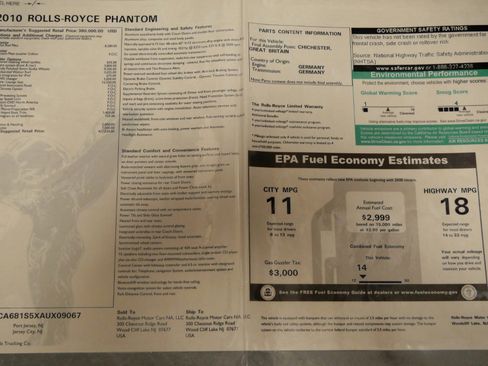 Used 2010 Rolls-Royce Phantom Sedan image 23