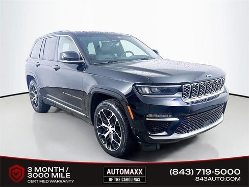 Used 2022 Jeep Grand Cherokee Summit AWD/4WD image 1