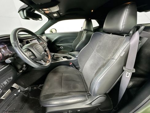 Used 2022 Dodge Challenger GT w/ Plus Package image 22