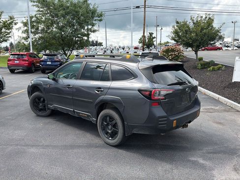 Used 2022 Subaru Outback Wilderness AWD/4WD image 5