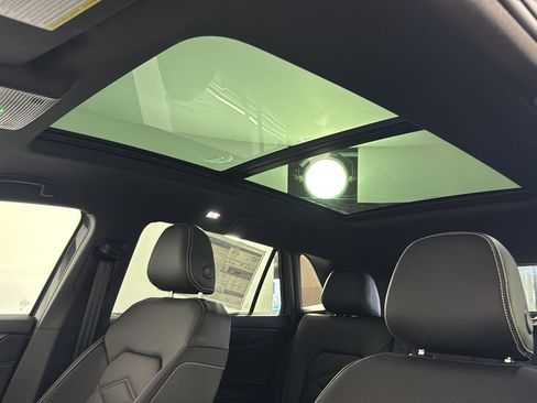 New 2026 Volkswagen Atlas Cross Sport SE AWD/4WD image 25