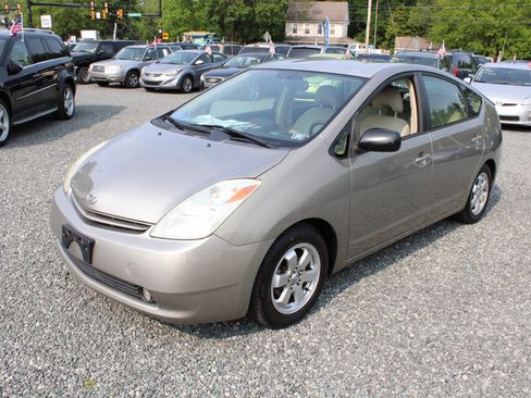 Used 2005 Toyota Prius image 2