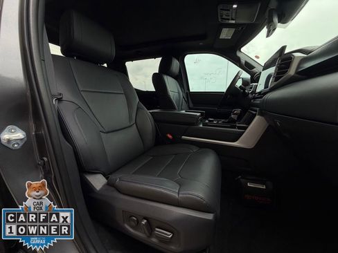Used 2025 Toyota Tundra Platinum image 26