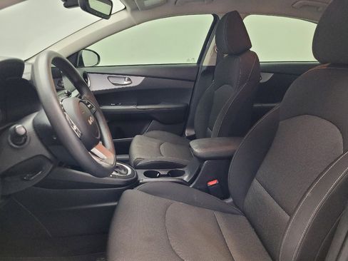 Used 2024 Kia Forte LXS FWD image 17