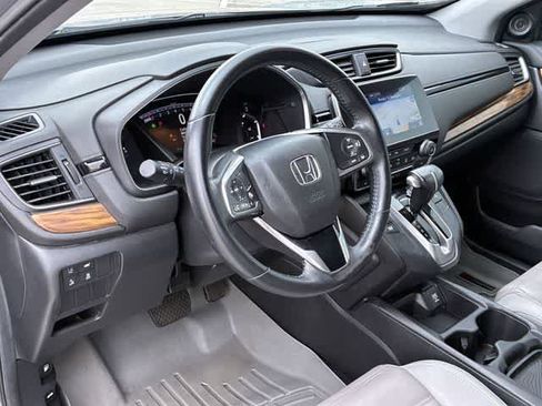 Used 2018 Honda CR-V Touring image 2