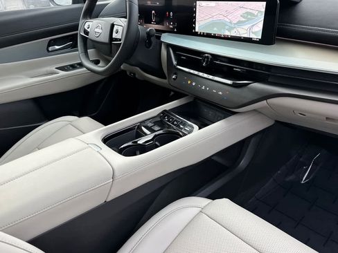 New 2026 Nissan Murano SL image 16