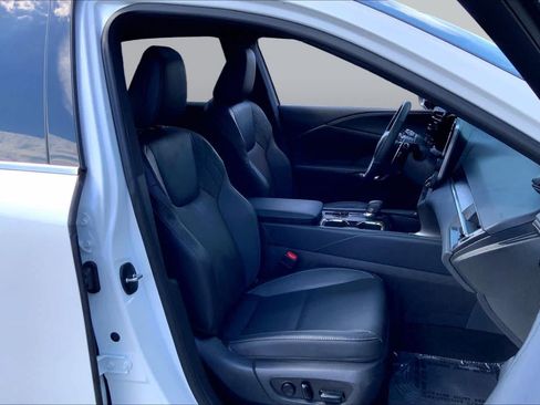 Certified 2026 Lexus RX 350h w/ Convenience Package AWD/4WD image 9