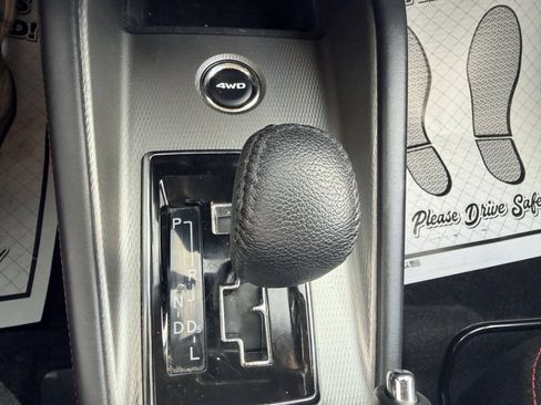 Used 2024 Mitsubishi Outlander Sport SE AWD/4WD image 43